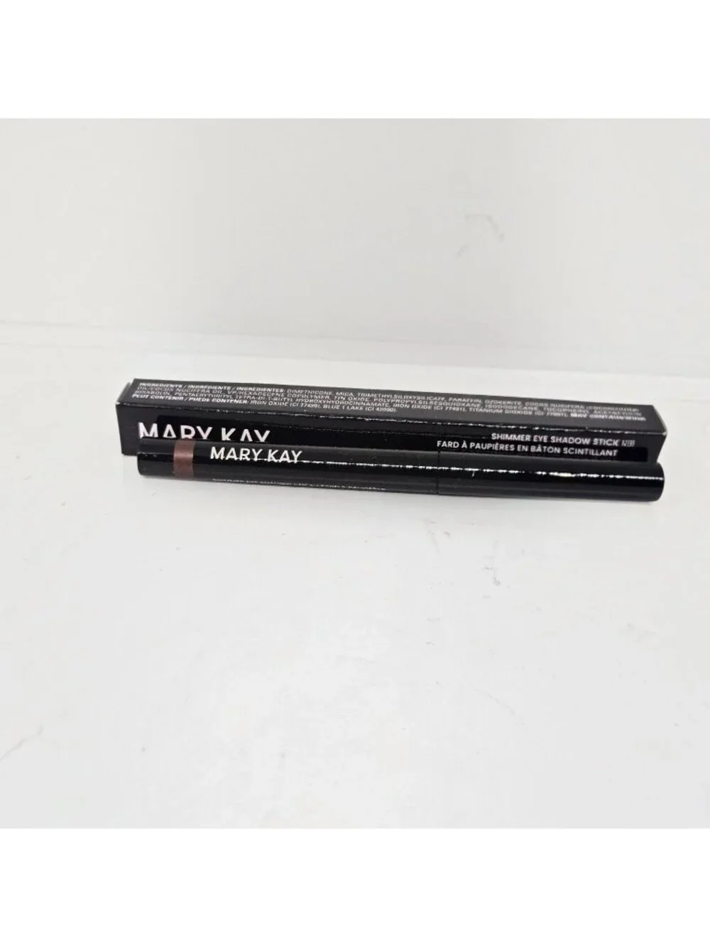 Radiant Bronze Shimmer Eye Shadow Stick - Mary Kay